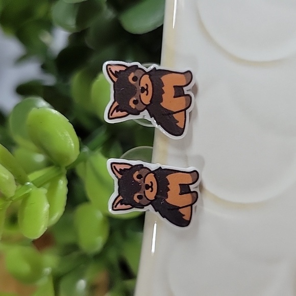 🔥LAST PAIR🔥 Yorkshire Terrier Cartoon Stud Earrings, Biewer Terrier, mo - Picture 1 of 5